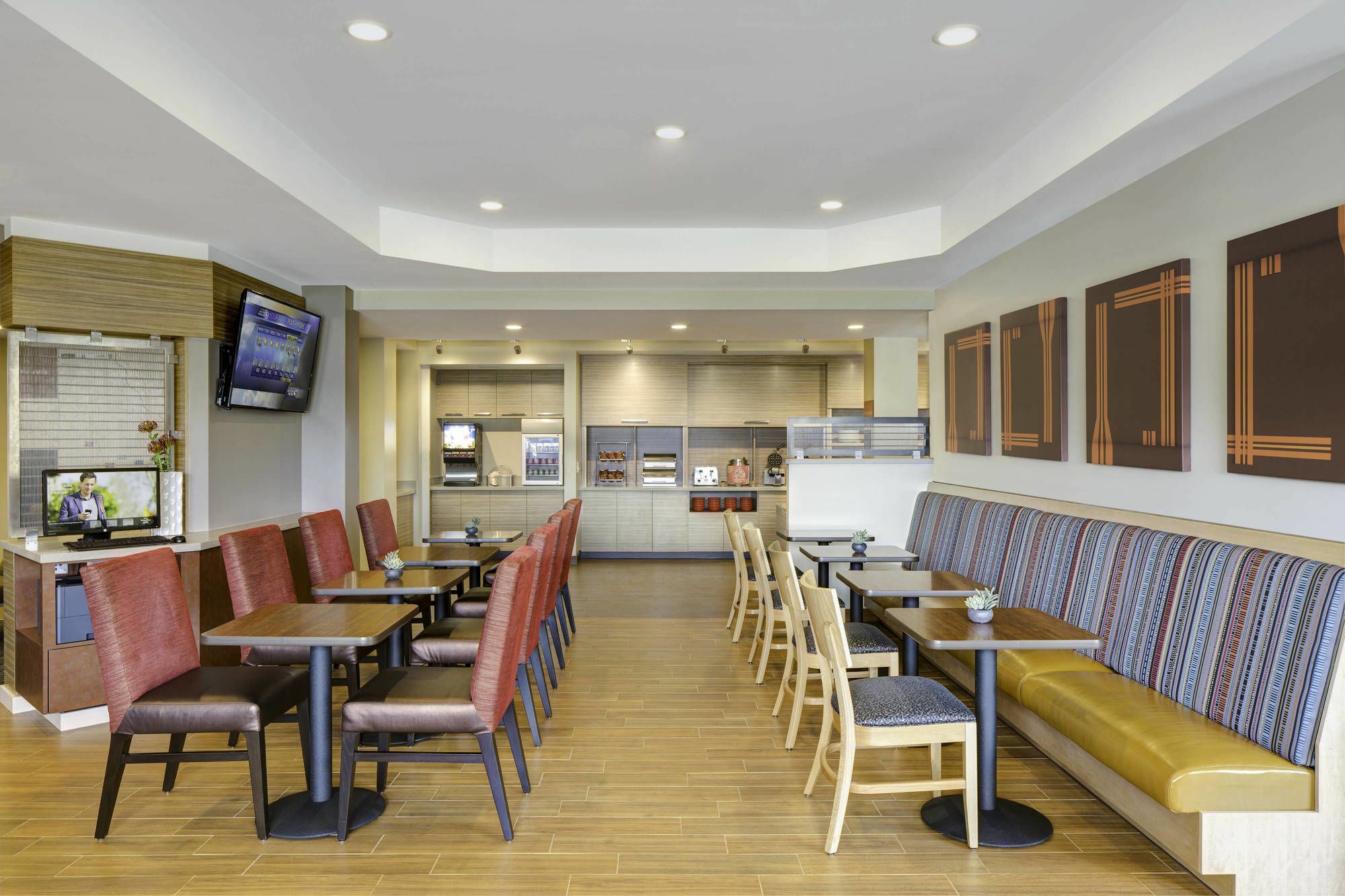 Towneplace Suites By Marriott Ontario-Mansfield Exterior foto